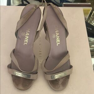 CHANEL VINTAGE Women's Beige Strappy Sandals Sz 36